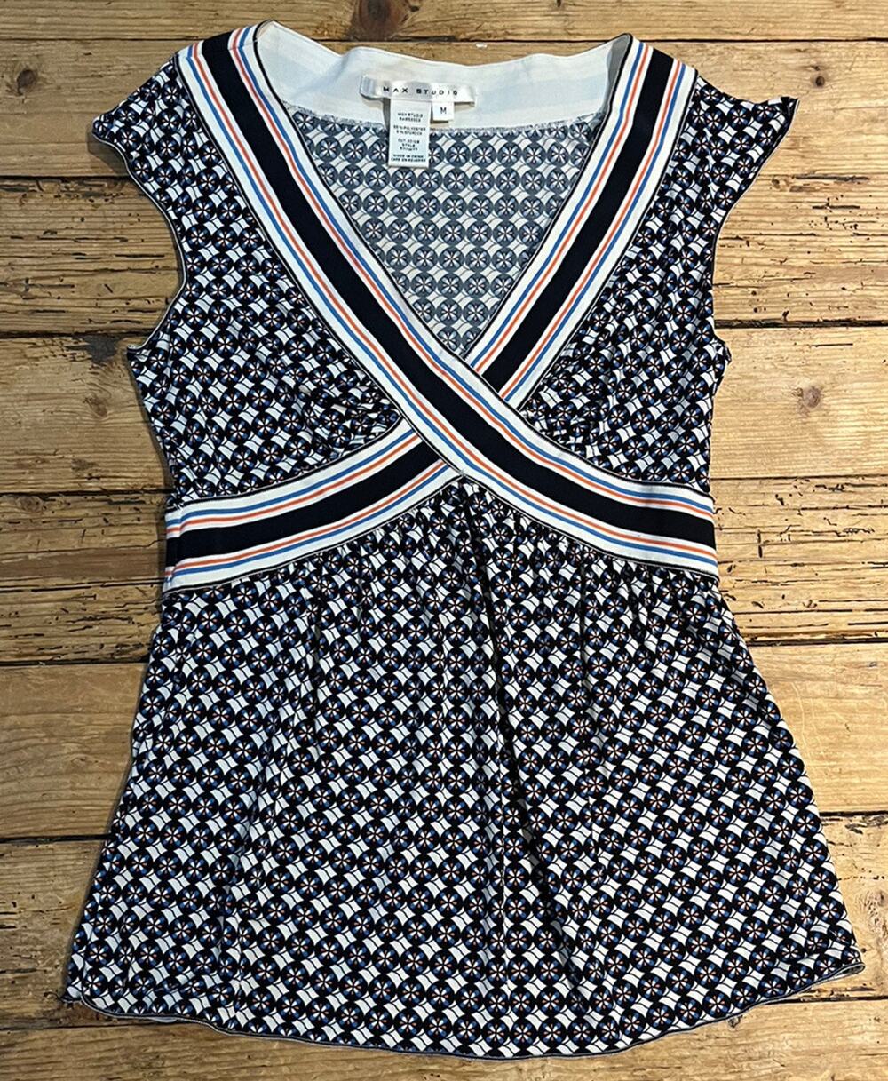 Max Studio Womens Size M Milticolor V Neck Sleeveless Blouse NWOT